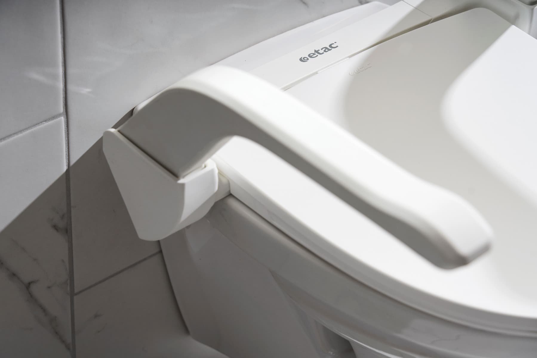 Toiletverhoger met armsteunen Etac My-Loo