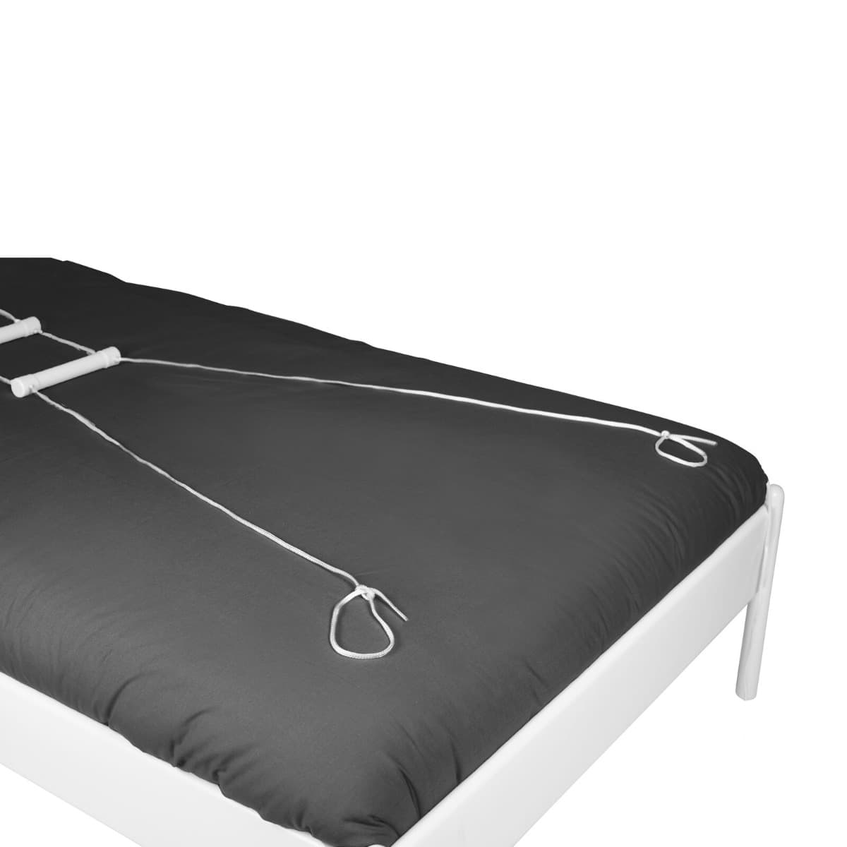 Bedtouwladder wit overeind komen in bed uiteinden
