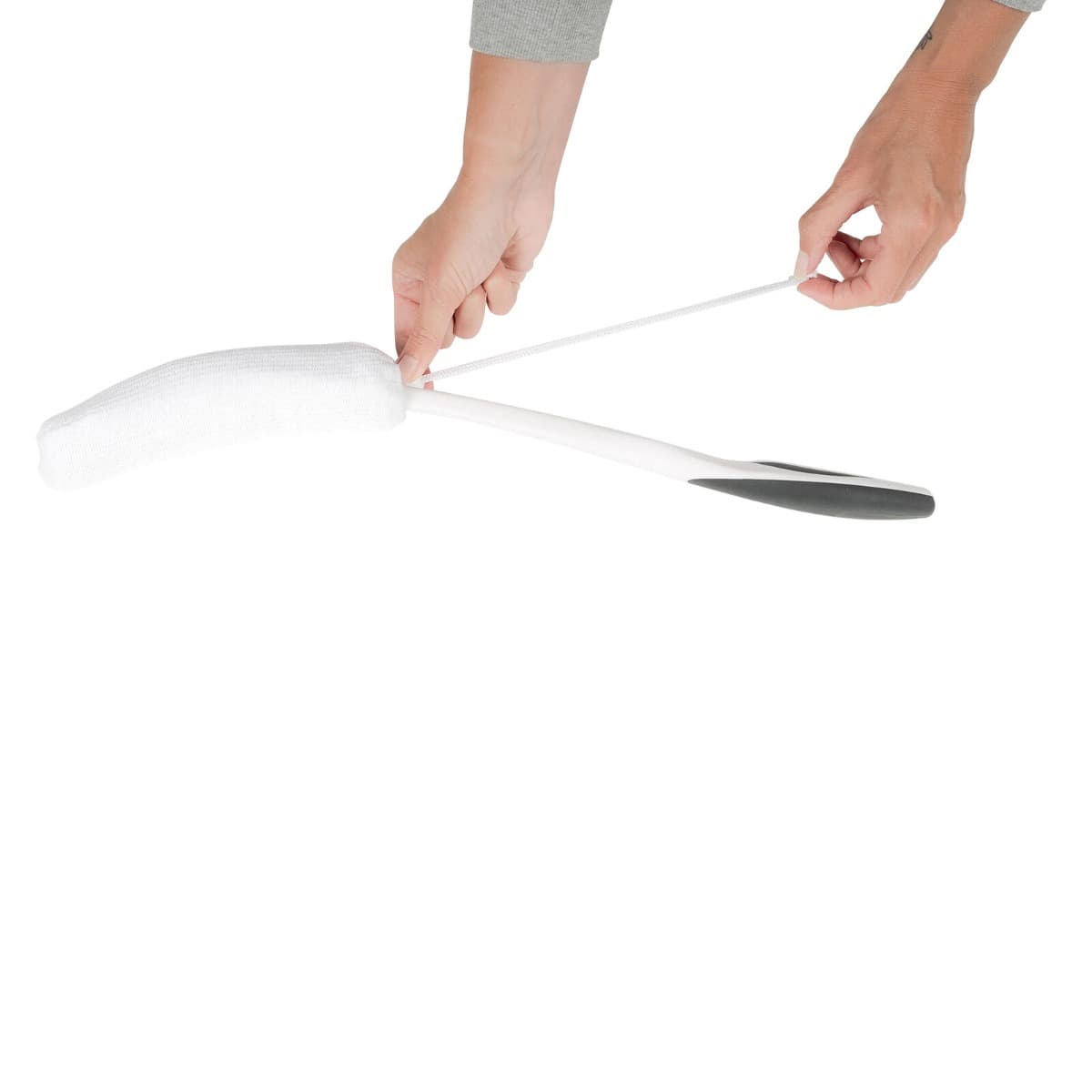 Washulp met vervangbare spons spons bevestigen door een koord aan te trekken