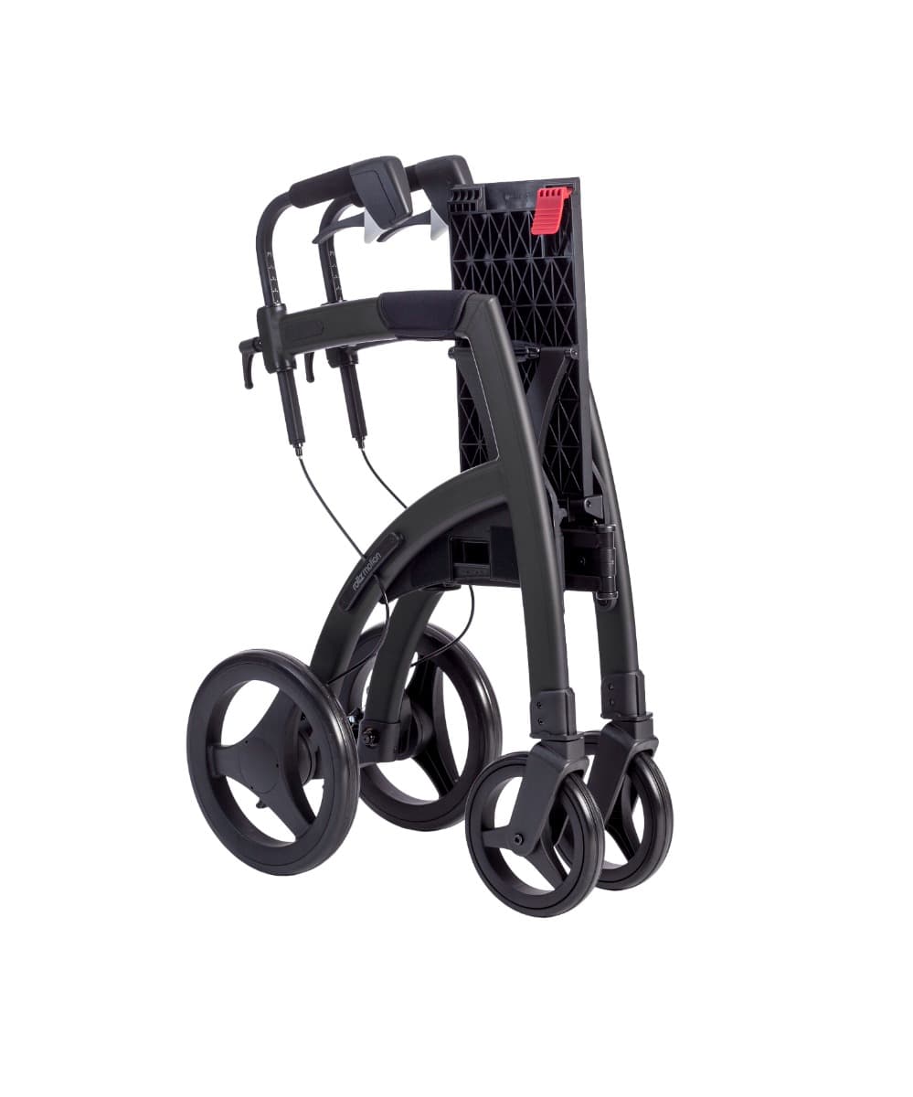 Rolstoel en rollator in 1