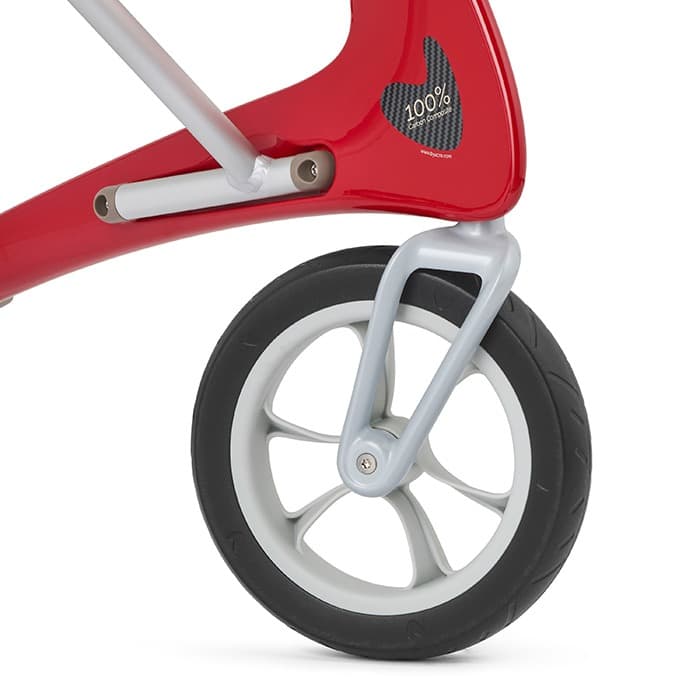 byACRE rode carbon lichtgewicht rollator met omgekeerde handvatten en weekendtas rood rubberen banden