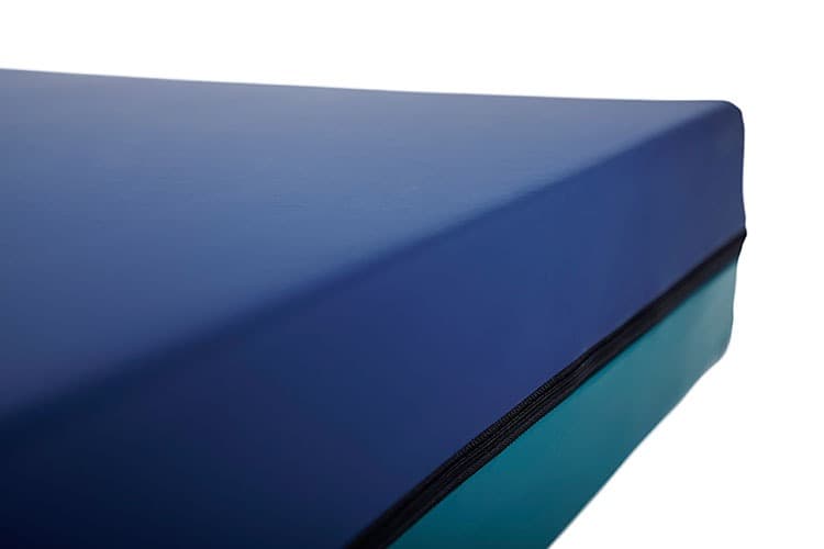 Deron FullCare Combi Special koudschuimmatras en traagschuimmatras detail incontinentiehoes rits