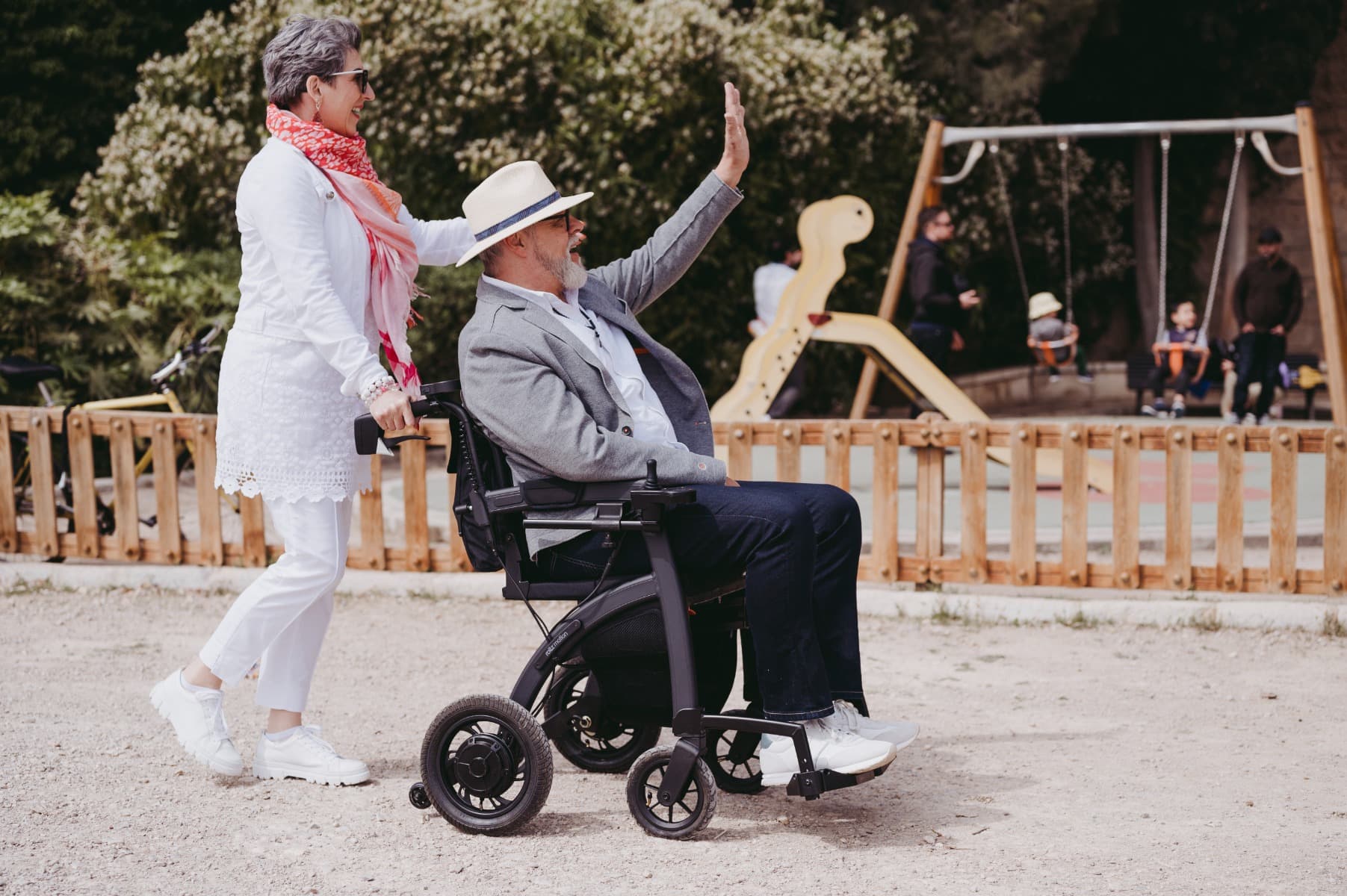 Rollz Motion Electric rollator-rolstoel