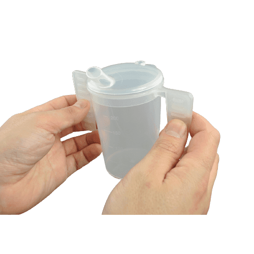 Drinkbeker met lange tuit en handgrepen